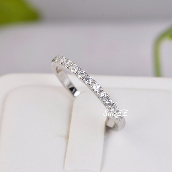 NEW HALF BAND ETERNITY RING 925 STERLING SILVER - Picture 1 of 2